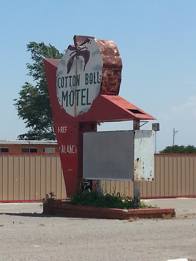 Cotton Boll Motel Sign