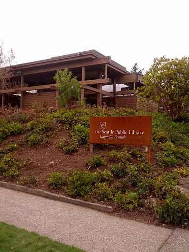 Magnolia Public Library