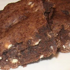 White Chocolate and Pecan Brownies
