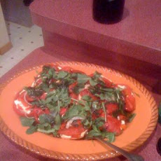 Tomato and Fresh Mozzarella Salad With Arugula & Peppers