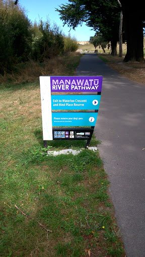 Manawatu River Pathway - Waterloo Exit