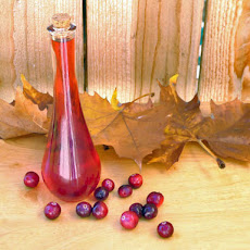 DIY Cranberry Liqueur