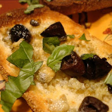 Gorgonzola and Kalamata Snack Toasts