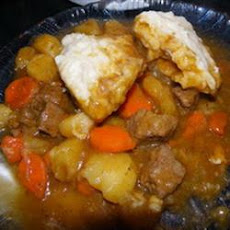 Mom's Hearty Beef Stew with Dumplings