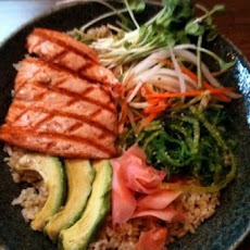 Grilled Salmon Sushi-Rice Bowl