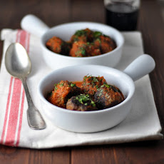 Meatballs with Mint & Parsley in Tomato Sauce