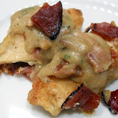 Pan-fried Chicken with Bacon and Thyme Gravy