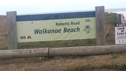 Roberts Road Waikanae Beach