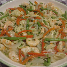 Skillet Shrimp Scampi With Fettuccine