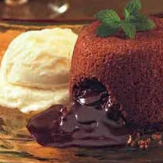 Molten Chocolate Cakes with Mint Fudge Sauce