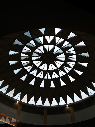 Star Dome Ceiling At Chinatown Point 