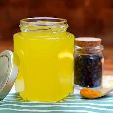 Ethiopian Spiced Clarified Butter (Niter Kibbeh)