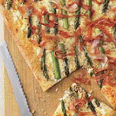 Asparagus, Cheese and Prosciutto Pizza