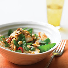 Spicy Chicken Stir-Fry with Peanuts