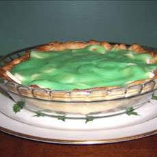 Easy Banana and Pistachio Pudding Pie