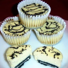 Mint Oreo Cheesecake Cups