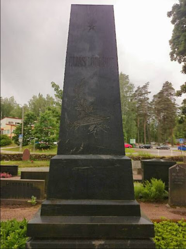 Tomb of Elias Lönnrot