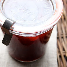 Cranberry Sauce with Vanilla and White Port