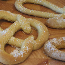 Home-Baked Soft Pretzels (YUM)
