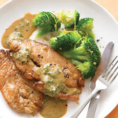 Pan-Seared Turkey Cutlets with Wine Sauce