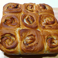 Bread Baking: Cinnamon Apple Sweet Rolls