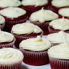 Bobby Flay Throwdown Red Velvet Cupcakes and Cream Cheese Icing
