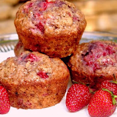 Berry-Smash Muffins (Strawberry Muffins)