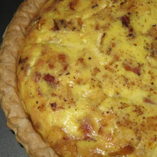 Low Fat Bisquick Crust Bacon and Cheese Quiche