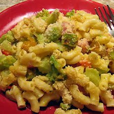 Super Easy Broccoli Mac 'n Cheese