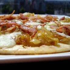 Caramelized Onion & Gorgonzola Pizza