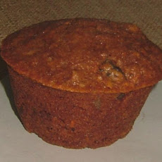 Carrot Muffins With Raisins and Dried Pineapple