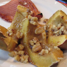 Acorn Squash With Butter Pecan Sauce