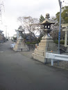 八幡神社　灯籠
