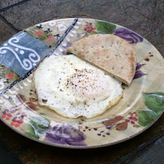 Steamed (Basted) Fried Eggs