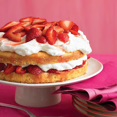 Strawberry Cream Cake