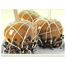 OREO® Caramel-Dipped Apples