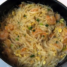 Yummy Shrimp Pad Thai
