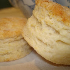 Fluffy Buttermilk Biscuits