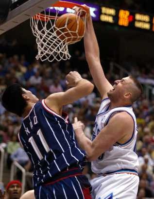 [84870837_debe256040[5].jpg]