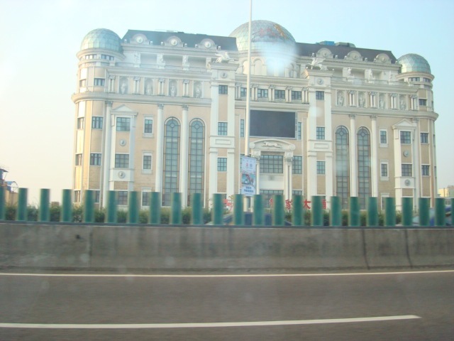 [DSC010743.jpg]