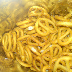 Chloe's Spicy Pretzels (No Cook)