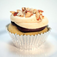 Cannoli Cupcakes