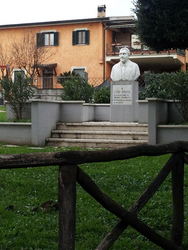Statua at Camillo