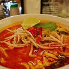 Chicken Satay Noodle Soup