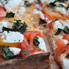 Heirloom Tomato Flatbread 