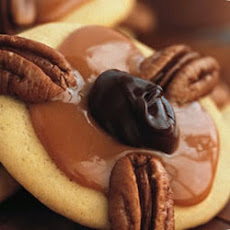 Caramel Pecan Turtle Cookies