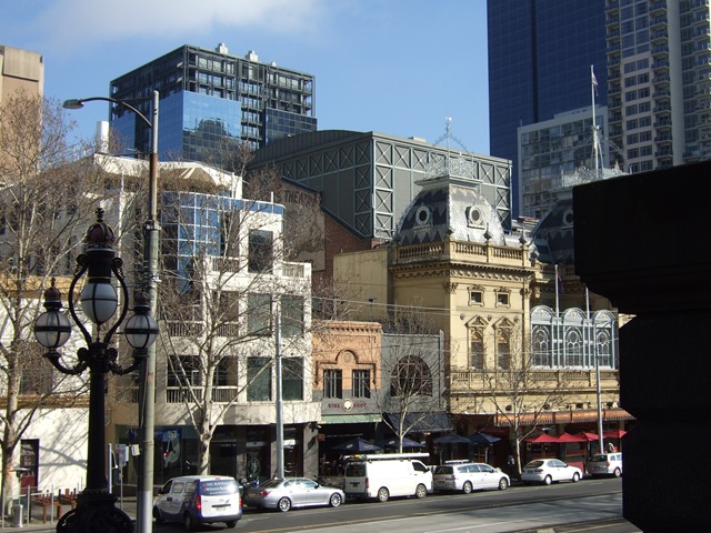 [2008_0805melbourne0117[2].jpg]