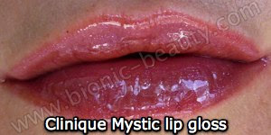 Clinique lipgloss in Mystic