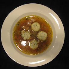 Ricotta, sage and garlic dumplings for soup