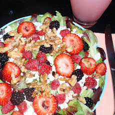 Spinach Walnut Salad W. Raspberry Walnut Vinaigrette